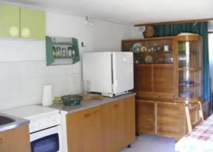 Secluded House With A Parking Space Postira, Brac - 22203